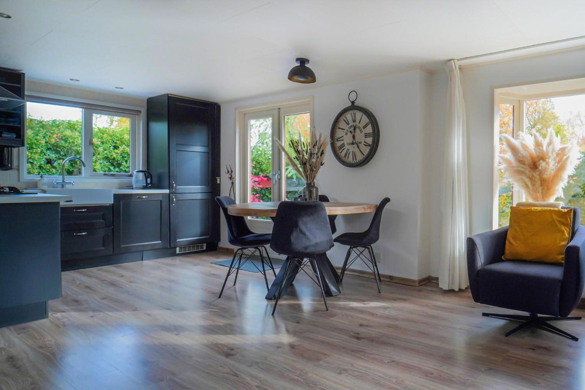 Better Together - Luxe Chalet Met Houtkachel Erm Εξωτερικό φωτογραφία